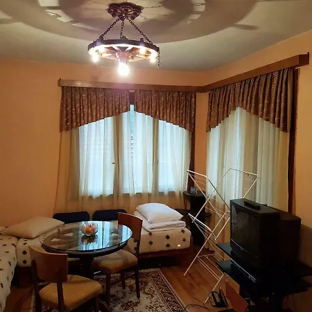 Vila Kolelata Guest house Beli Osum